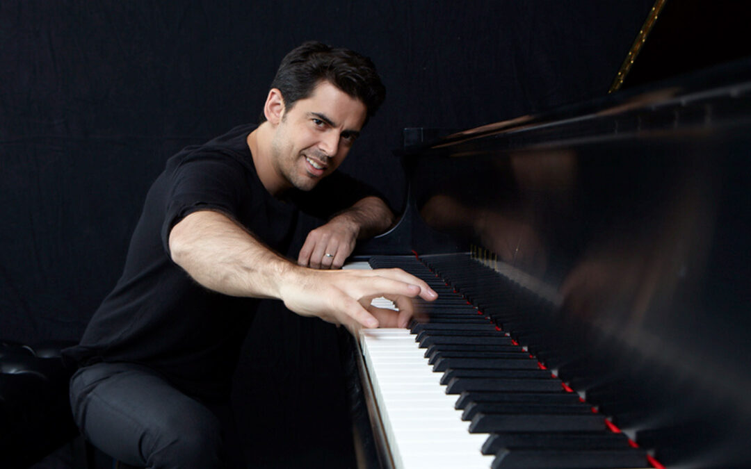 Tony DeSare: Sinatra and Beyond