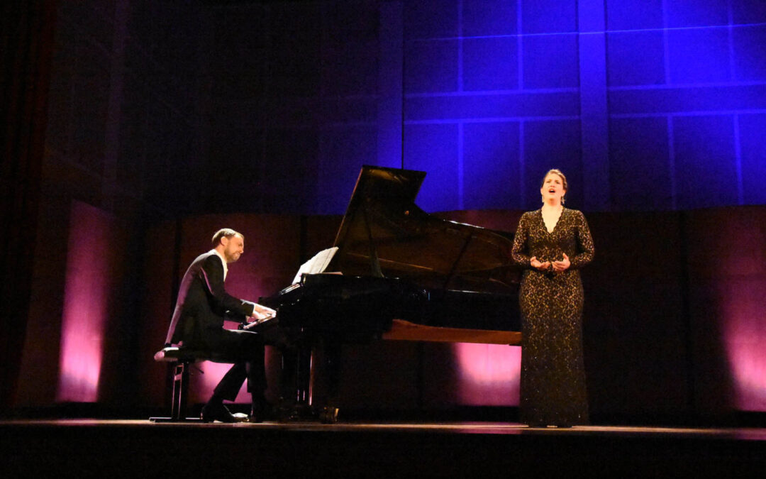 Katharine Dain, Soprano